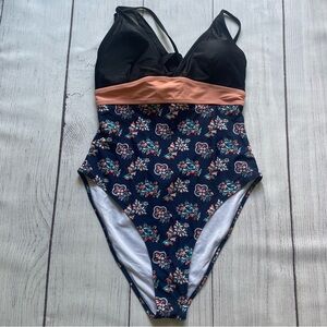 Cupshe One Piece Colorblock Floral Swimsuit size XL